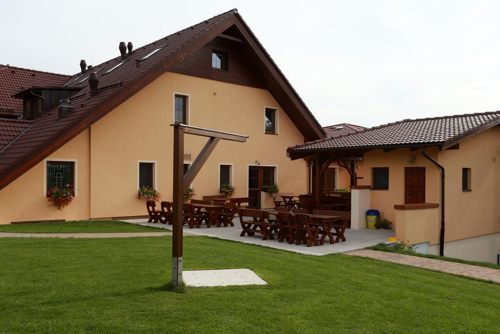 Wellness Penzion Pod Rozhlednou Kostelec nad Orlici Екстер'єр фото