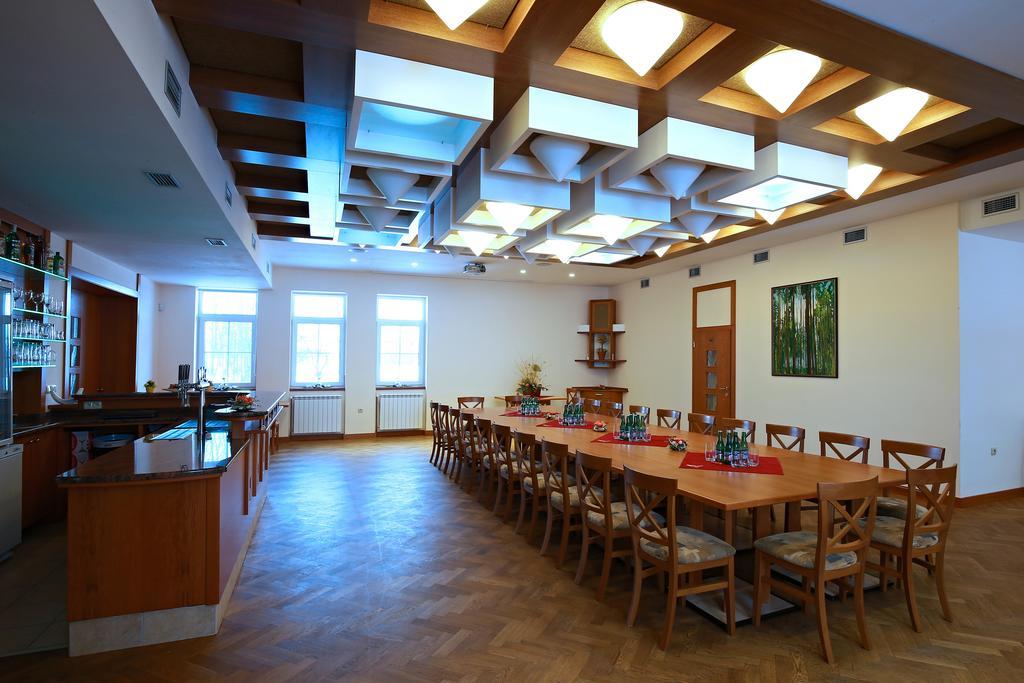Wellness Penzion Pod Rozhlednou Kostelec nad Orlici Екстер'єр фото