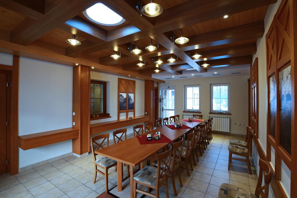 Wellness Penzion Pod Rozhlednou Kostelec nad Orlici Екстер'єр фото