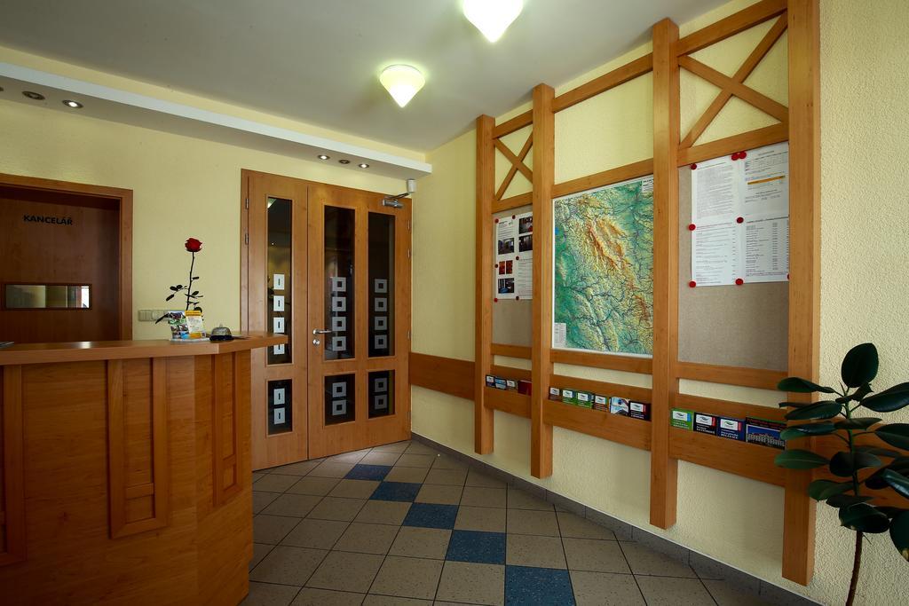 Wellness Penzion Pod Rozhlednou Kostelec nad Orlici Екстер'єр фото