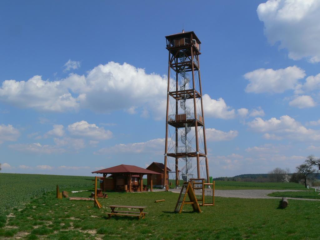 Wellness Penzion Pod Rozhlednou Kostelec nad Orlici Екстер'єр фото