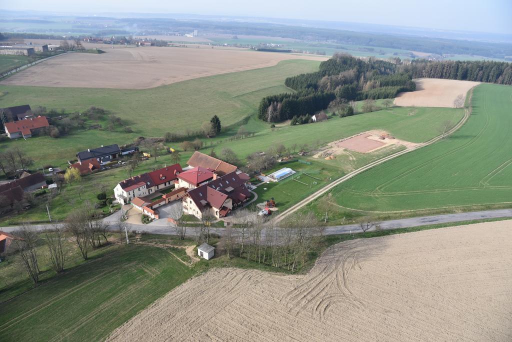 Wellness Penzion Pod Rozhlednou Kostelec nad Orlici Екстер'єр фото